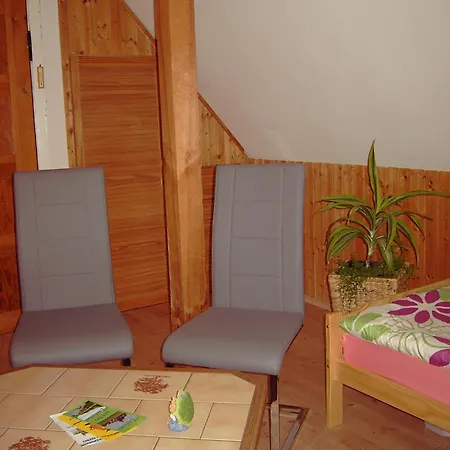 Zweibettzimmer 